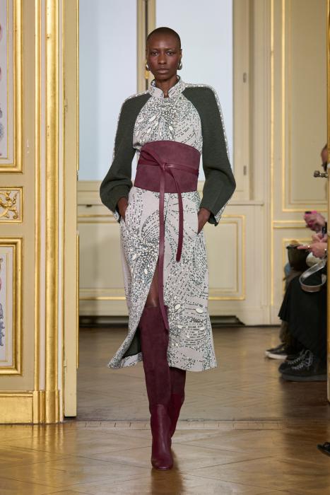 LEONARD PARIS - Womenswear Fall/Winter 2025-2026 | FHCM